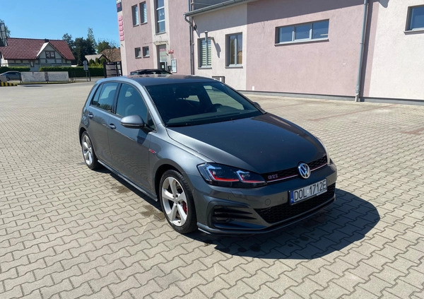Volkswagen Golf cena 77850 przebieg: 49800, rok produkcji 2020 z Oleśnica małe 92